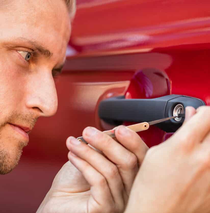 sorgsame Autotüröffnung